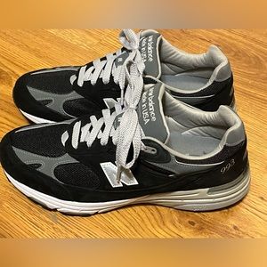 New Balance 993 Classic Black MR993BK Men's Size 11.5 2E Wide Width